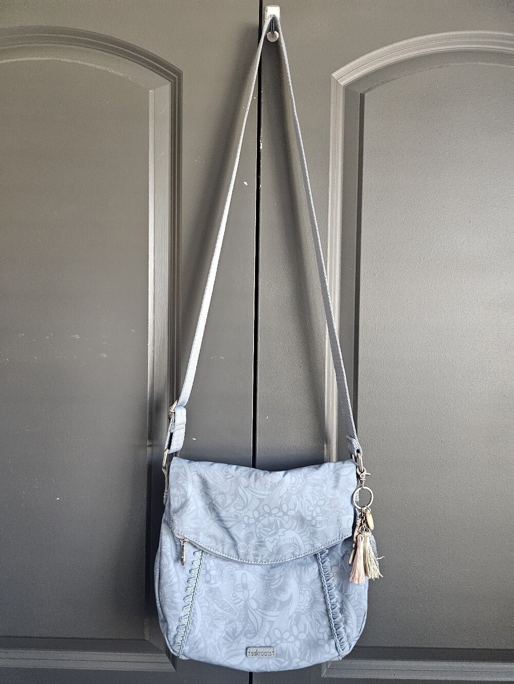 Sakroots Artist Circle Foldover Blue Crossbody Convertible Bag